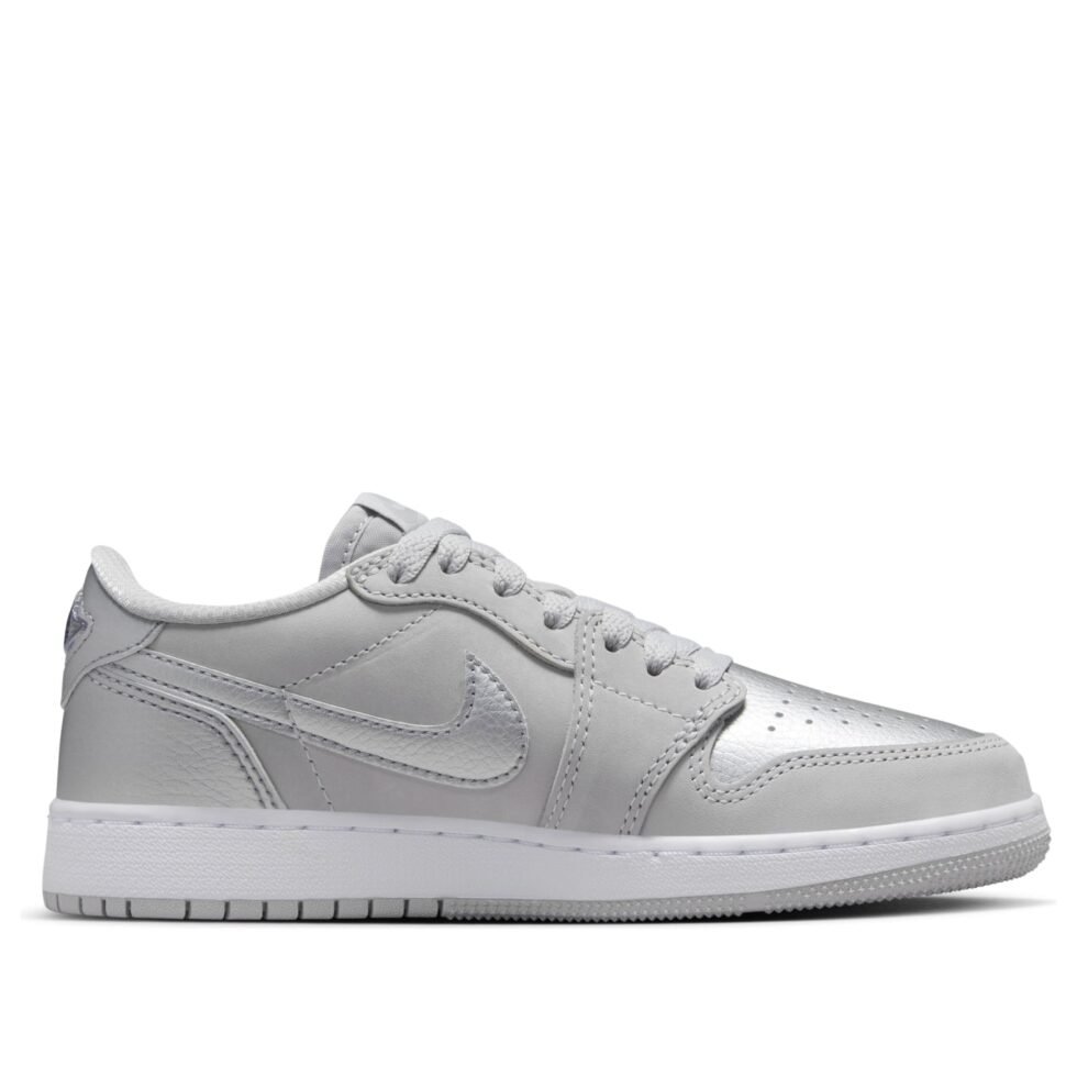 (GS) Air Jordan 1 Low OG 'Metallic Silver' CZ0858-002 - Image 6