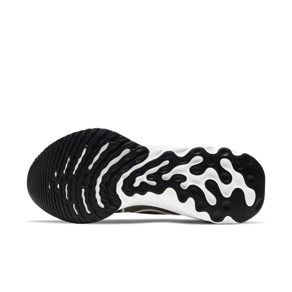 (WMNS) Nike React Infinity Run Flyknit Premium 'Black Metallic Gold Silk' CZ2861-001 - Image 6