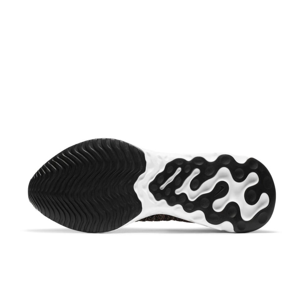 (WMNS) Nike React Phantom Run Flyknit 2 Premium 'Black Metallic Gold' CZ4830-001 - Image 6