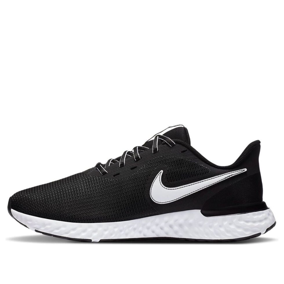 Nike Revolution 5 EXT 'Black White' CZ8591-001
