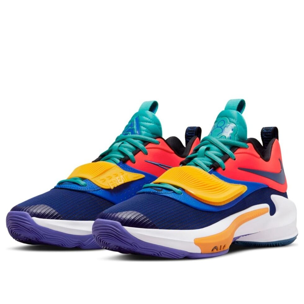 Nike Zoom Freak 3 'AntetokounBros' DA0694-601 - Image 3