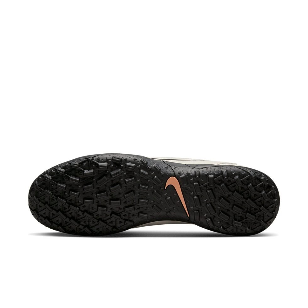 Nike Legend 9 Club TF DA1193-002 - Image 6