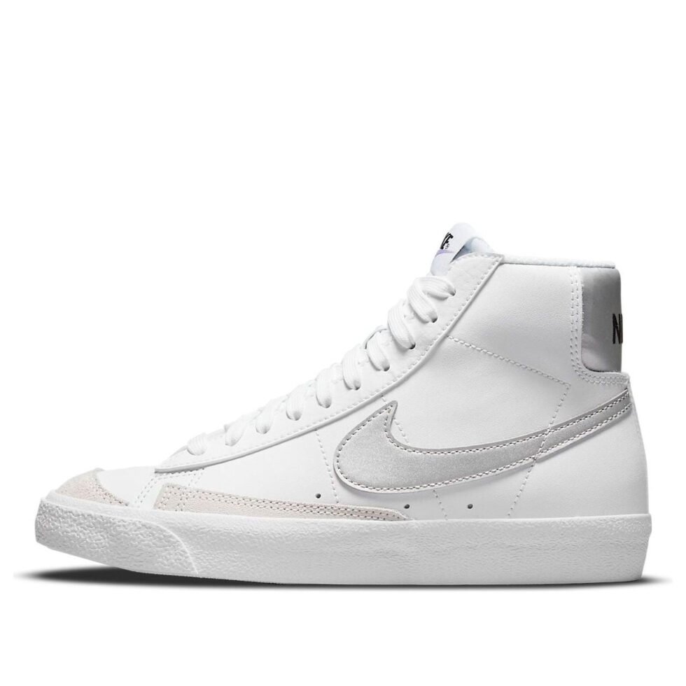 (GS) Nike Blazer Mid '77 'White Metallic Silver' DA4086-101