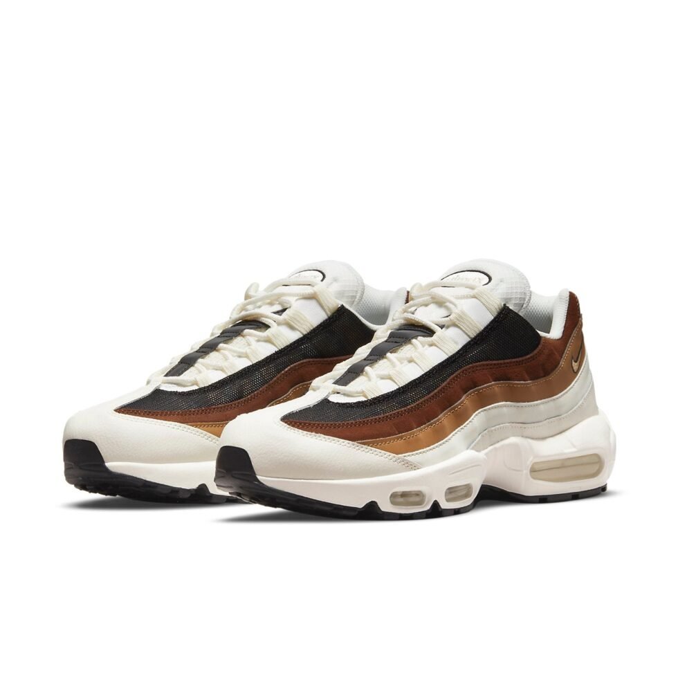 Nike Air Max 95 'Dark Driftwood' DB0250-100 - Image 3