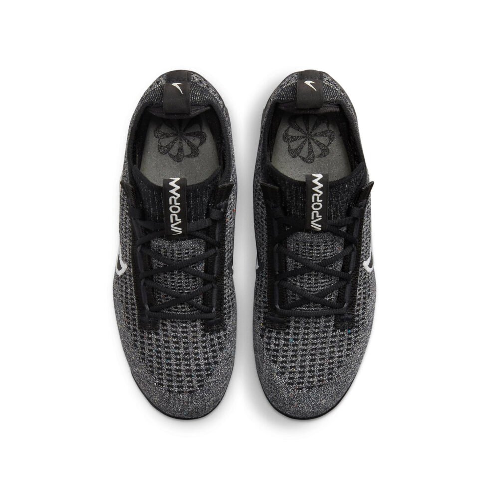 (GS) Nike Air VaporMax 2021 Flyknit 'Oreo' DB1550-006 - Image 4