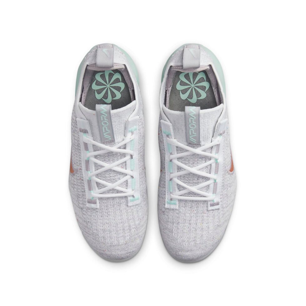 (GS) Nike Air VaporMax 2021 Flyknit 'Pure Platinum Mint Foam' DB1550-008 - Image 4
