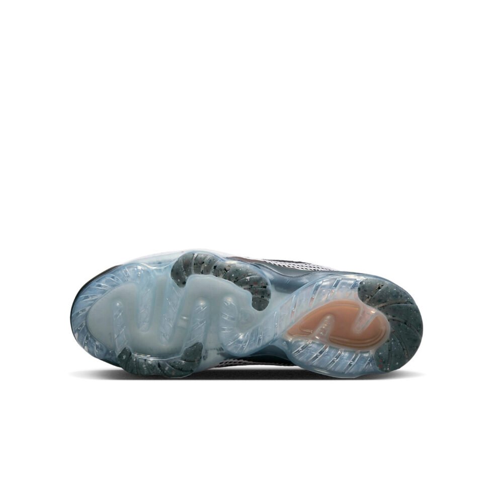 (GS) Nike Air VaporMax 2021 Flyknit 'White Kumquat' DB1550-104 - Image 6