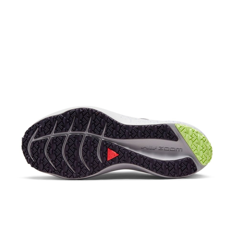 (WMNS) Nike Air Zoom Winflo 8 Shield 'Black Purple' DC3730-002 - Image 6