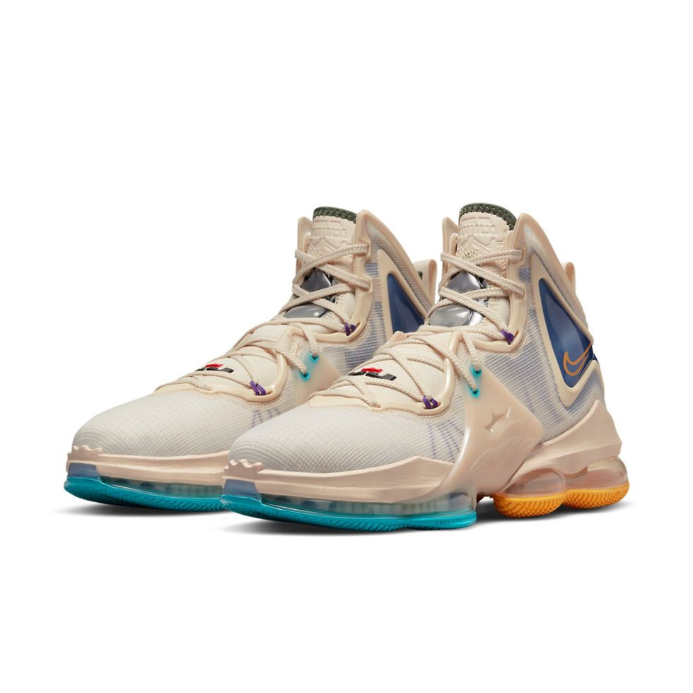 Nike LeBron 19 'Minneapolis Lakers' DC9339-200 - Image 3