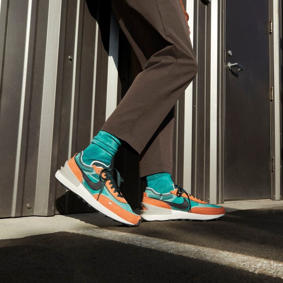 Nike Waffle One SE 'Pro Green Rust Oxide' DD8014-300 - Image 6
