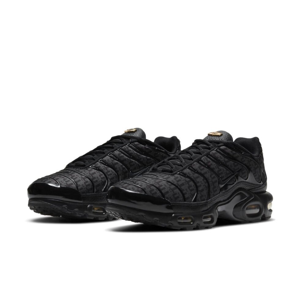 Nike Air Max Plus 'Black' DD9609-001 - Image 3