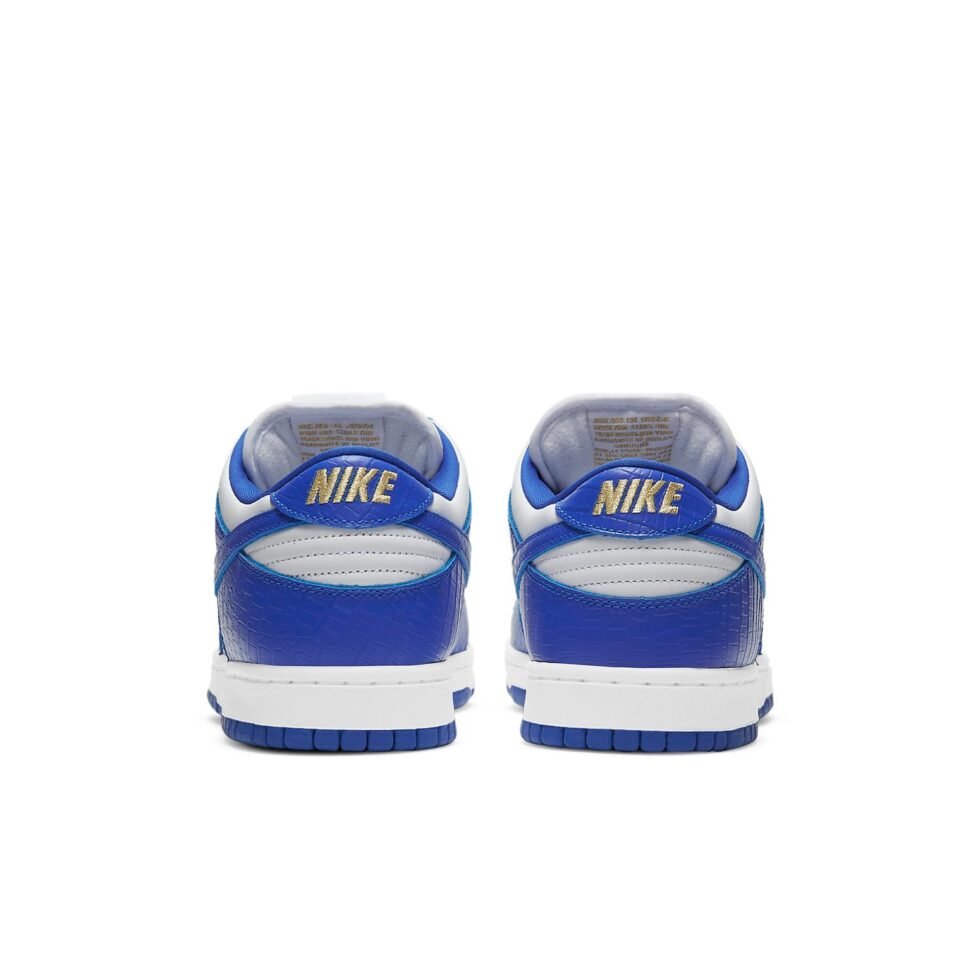 Nike x Supreme SB Dunk Low OG QS 'Hyper Royal' DH3228-100 - Image 5