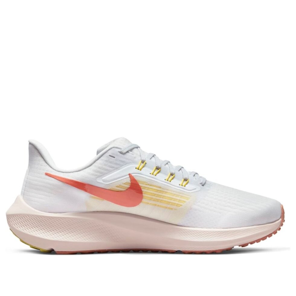 (WMNS) Nike Air Zoom Pegasus 39 'Whisper Madder Root' DH4072-501 - Image 2