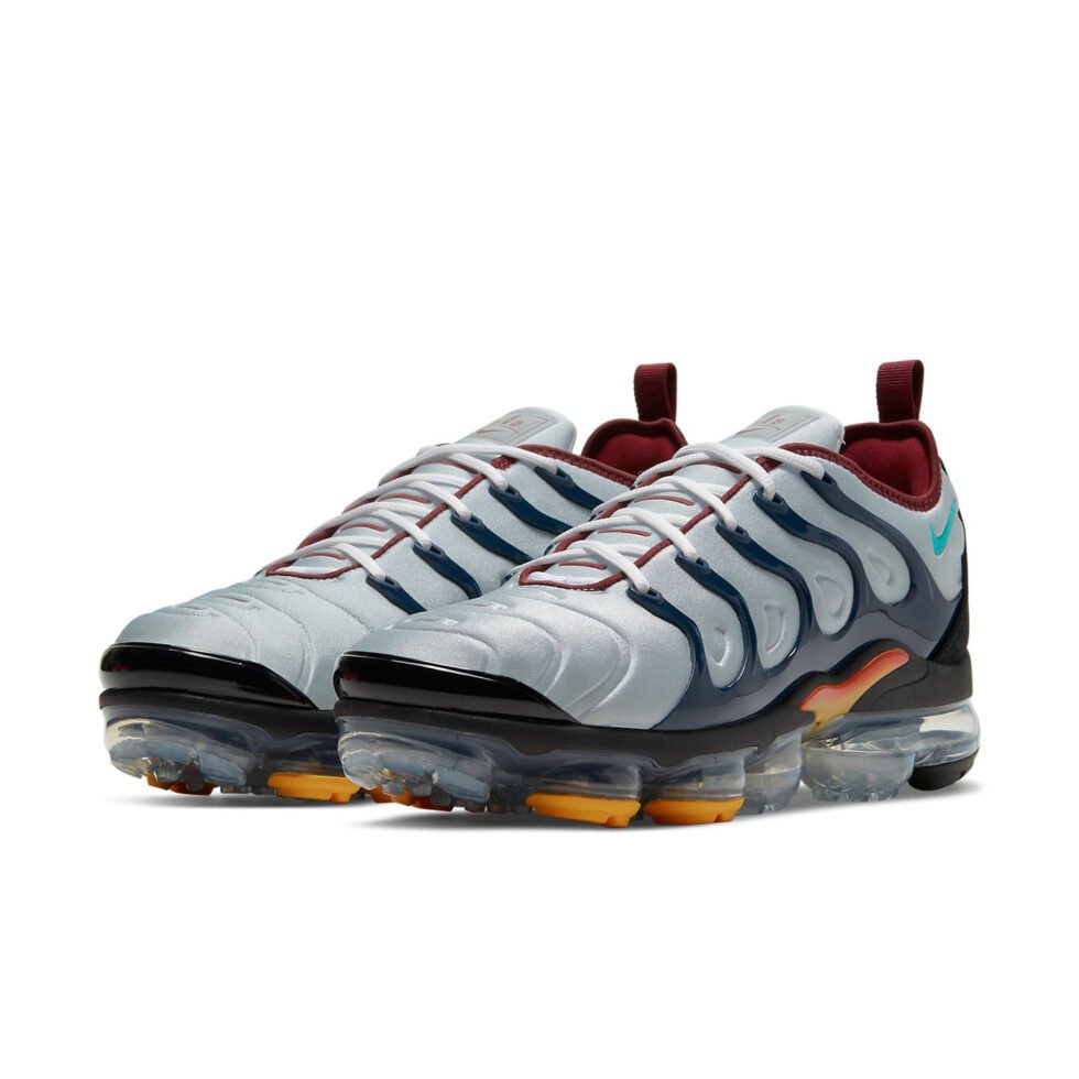 Nike Air VaporMax Plus 'Platinum Midnight Navy' DJ2737-001 - Image 3