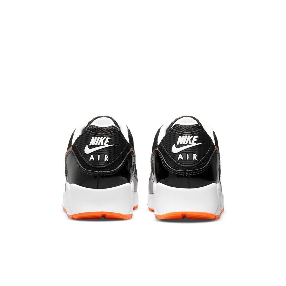 Nike Air Max 90 'Football' DJ5981-001 - Image 5
