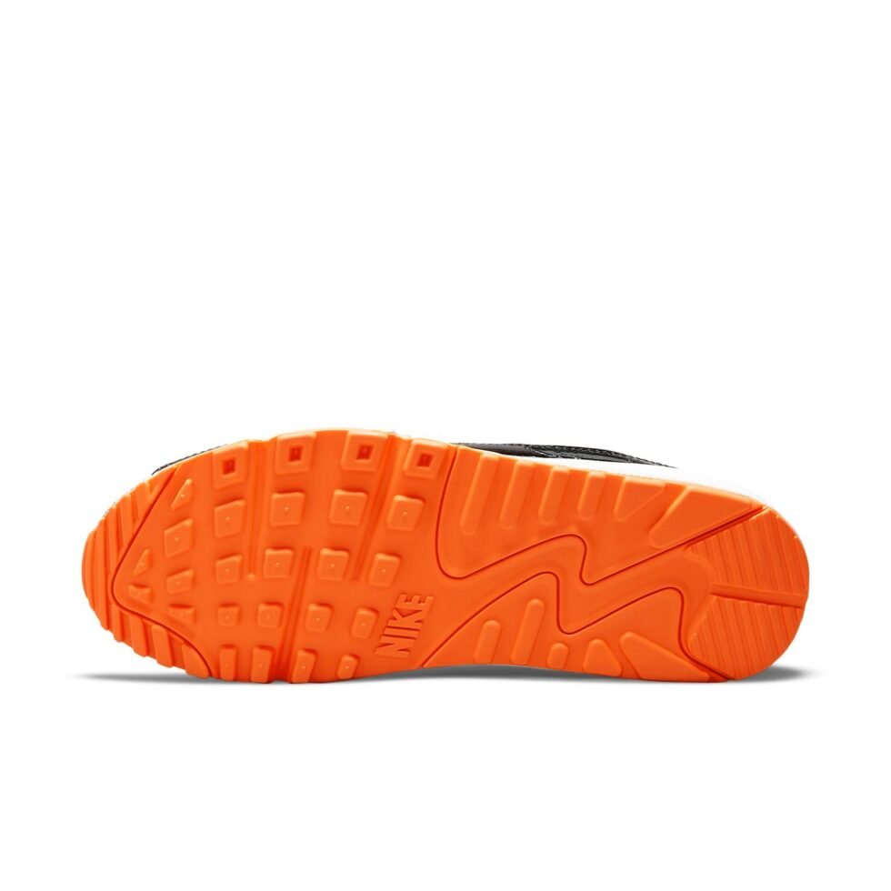 Nike Air Max 90 'Football' DJ5981-001 - Image 6