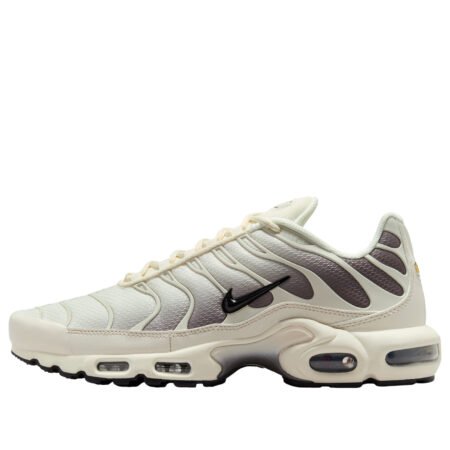 Nike Air Max Plus 'Light Orewood Cave Stone' DM0032-106