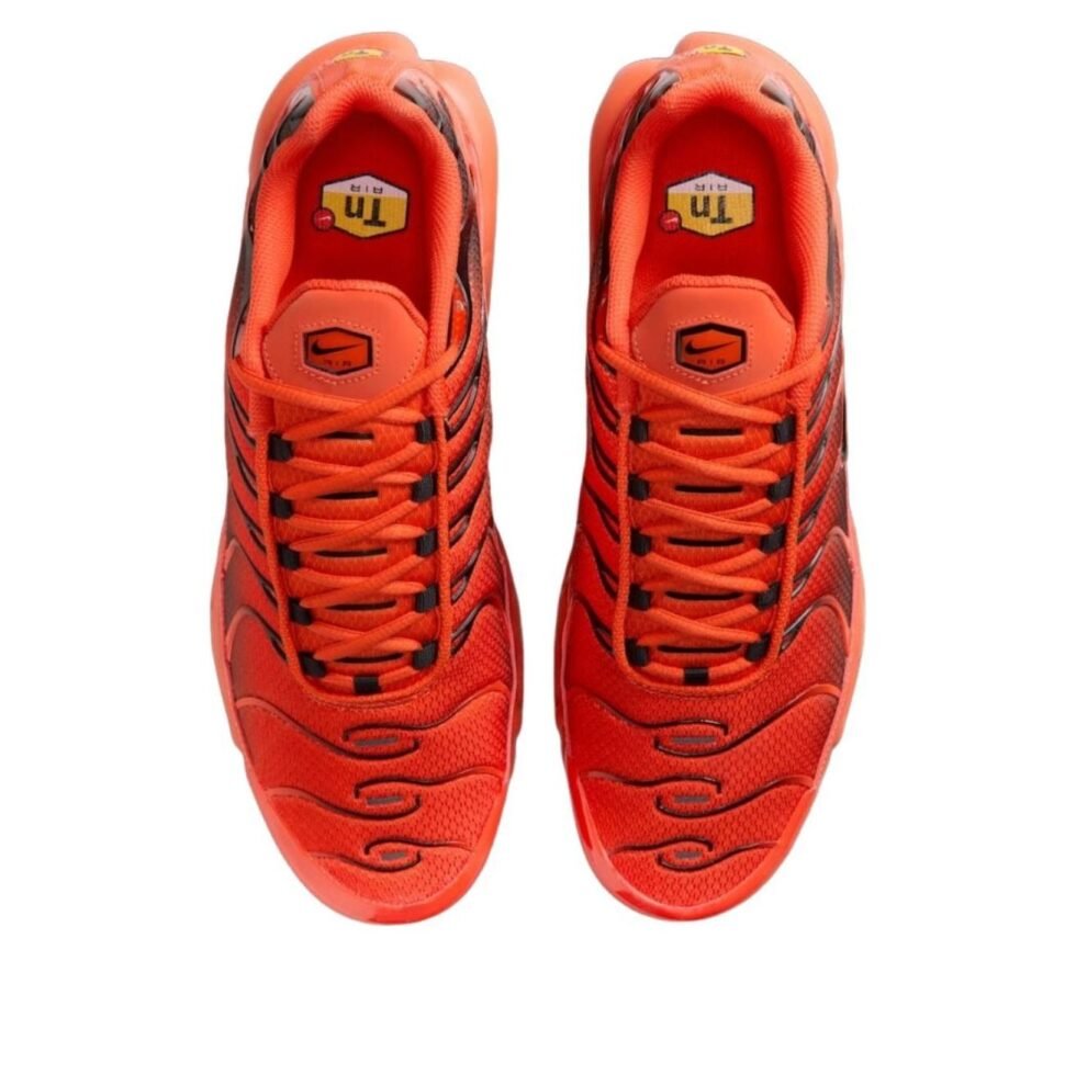 Nike Air Max Plus 'Picante Red' DM0032-600 - Image 3