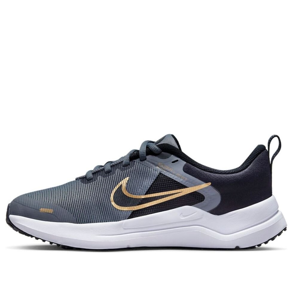 (GS) Nike Downshifter 12 'Cool Grey Metallic Gold' DM4194-005