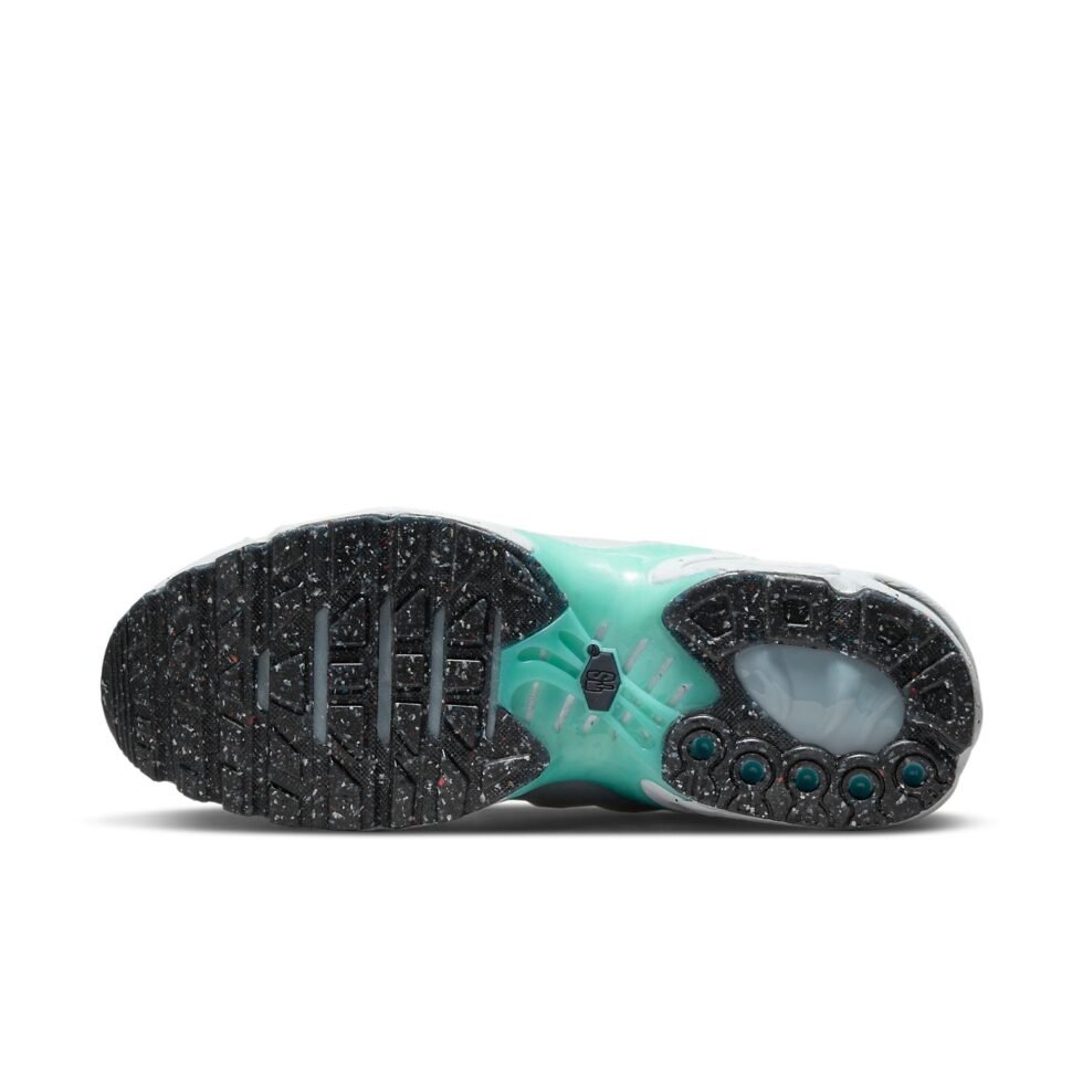 Nike Air Max Terrascape Plus 'Tropical Twist' DN4590-400 - Image 6