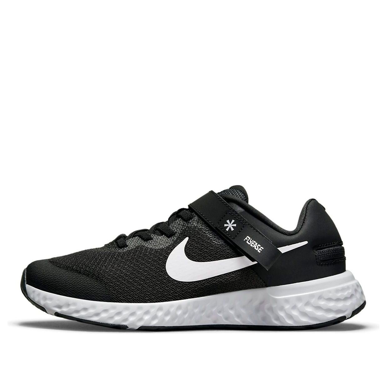 (GS) Nike Revolution 6 FlyEase 4E 'Black White' DO5065-003