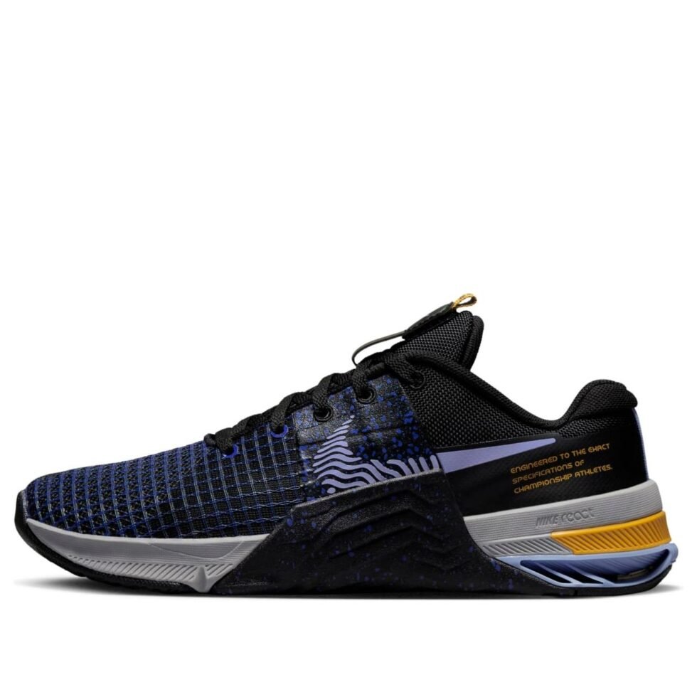 (WMNS) Nike Metcon 8 'Black Light Thistle' DO9327-002