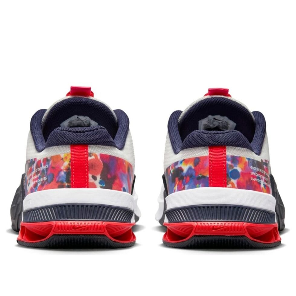 (WMNS) Nike Metcon 8 Training Shoes 'Summit White' DO9327-101 - Image 5