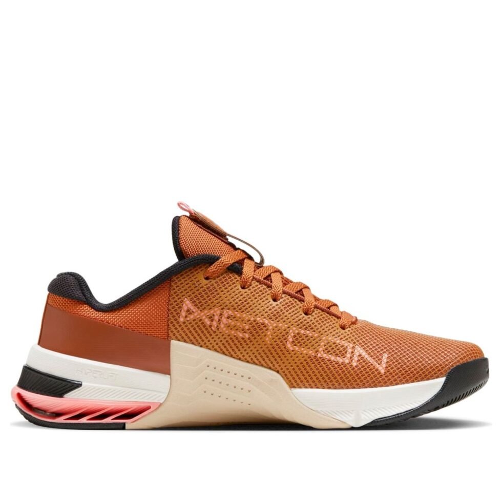 (WMNS) Nike Metcon 8 Training Shoes 'Dark Russet' DO9327-200 - Image 2