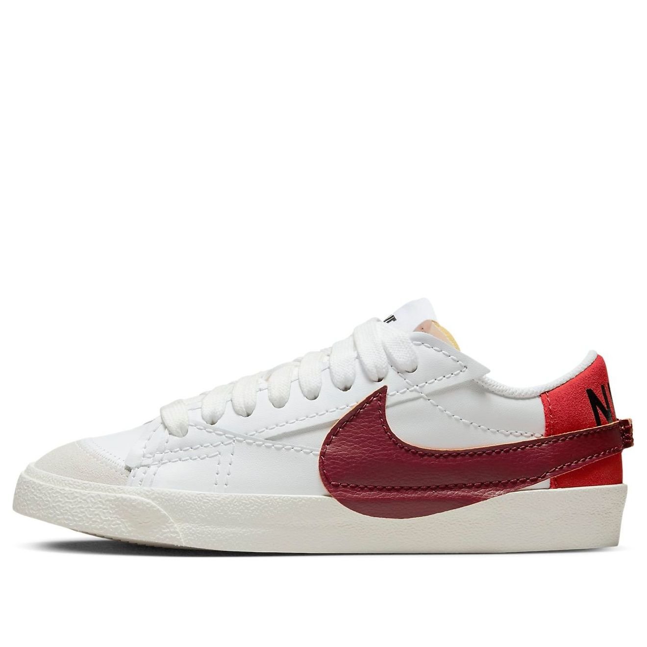 (WMNS) Nike Blazer Low '77 Jumbo 'White Dark Beetroot' DQ1470-104