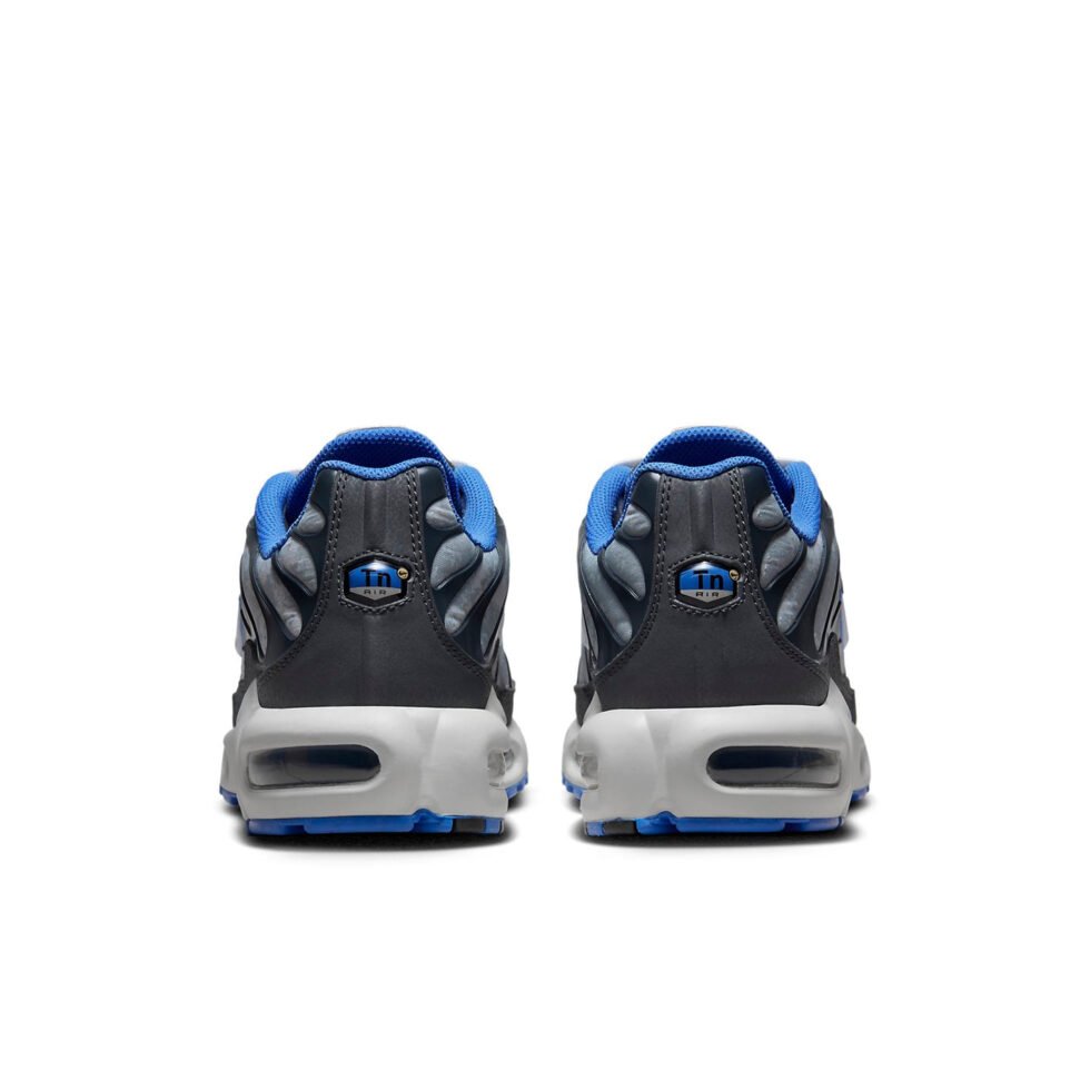 Nike Air Max Plus SE 'Social FC' DQ3981-001 - Image 4