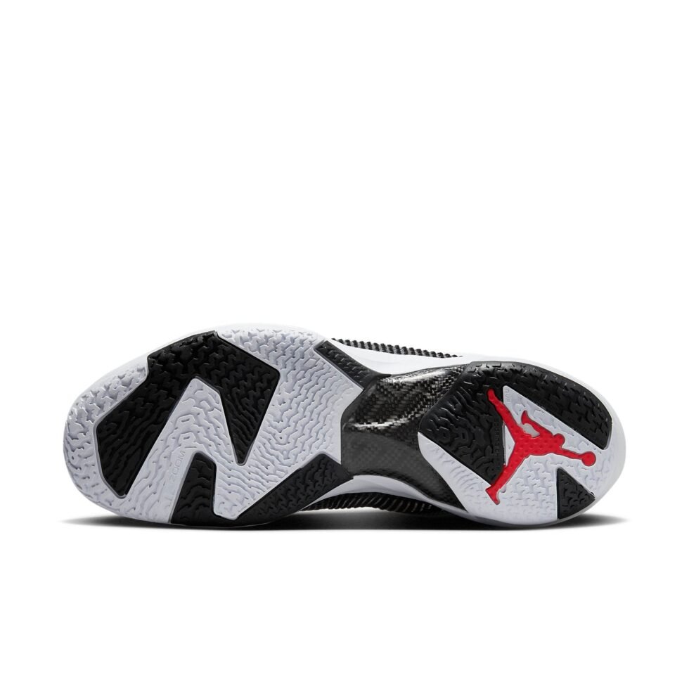 Air Jordan 37 Low 'Siren Red' DQ4122-100 - Image 6