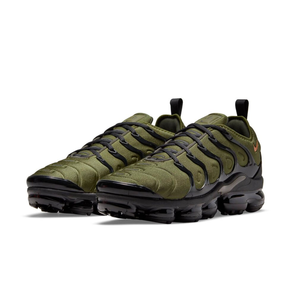 Nike Air VaporMax Plus 'Rough Green' DQ4688-300 - Image 3