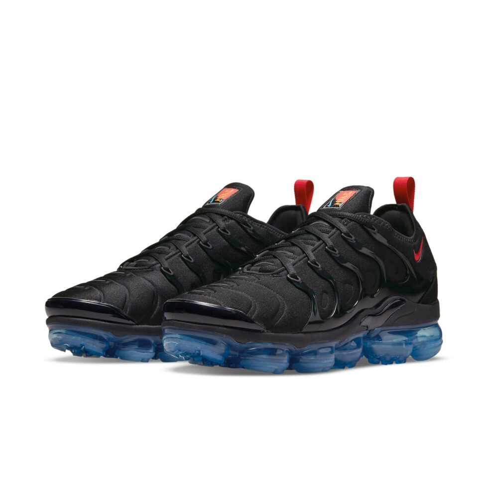 Nike Air VaporMax Plus 'Black Icy Blue' DQ7626-001 - Image 3