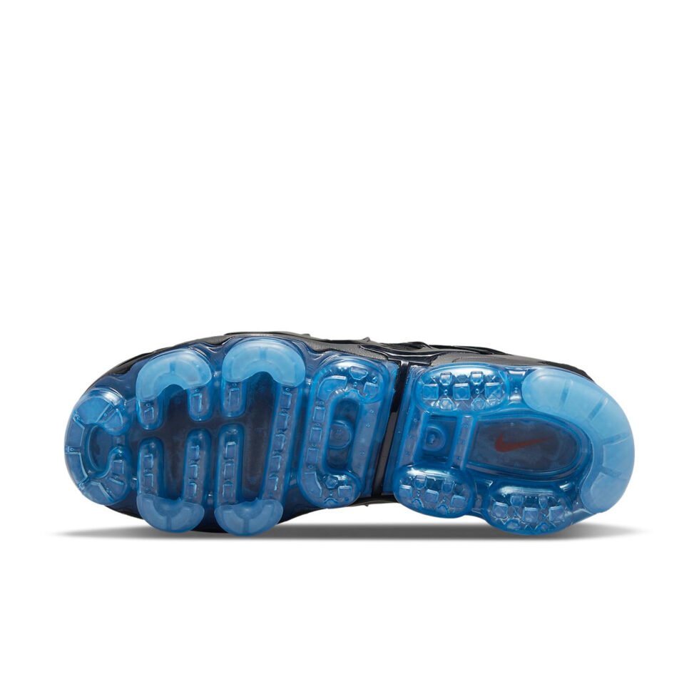 Nike Air VaporMax Plus 'Black Icy Blue' DQ7626-001 - Image 6