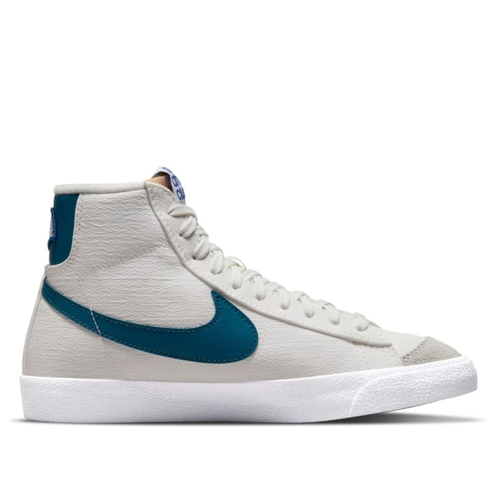 (WMNS) Nike Blazer Mid '77 'Athletic Club' DQ8596-100 - Image 2