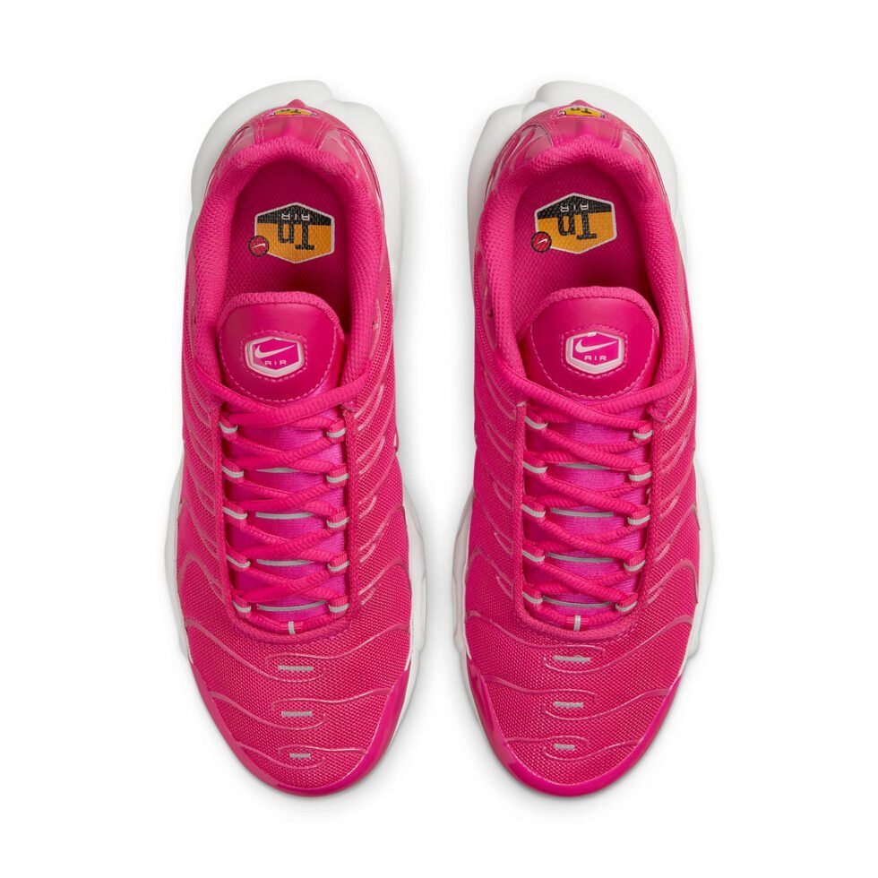 (WMNS) Nike Air Max Plus 'Hot Pink' DR9886-600 - Image 4