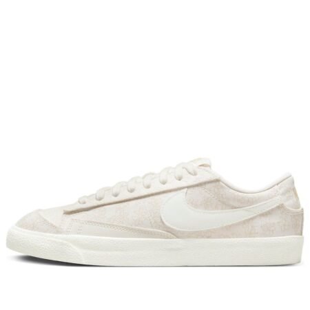 (WMNS) Nike Blazer Low '77 SE 'Flower Embroidery' DR9955-100
