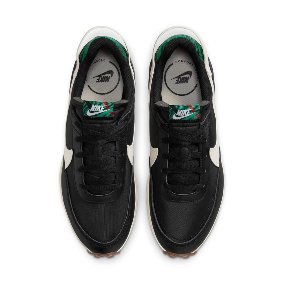 Nike Waffle Debut Premium 'Tartan Plaid' DV0813-001 - Image 4