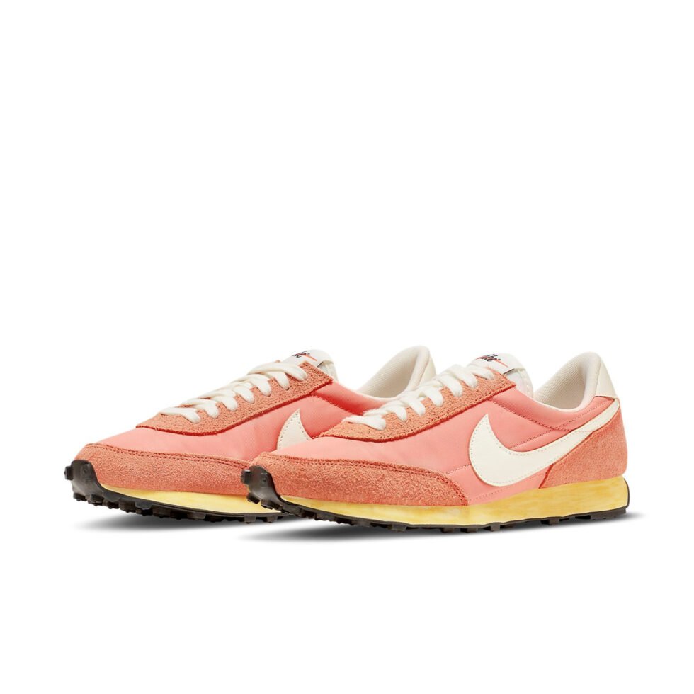 (WMNS) Nike Daybreak SE 'Light Madder Root' DV1746-812 - Image 3