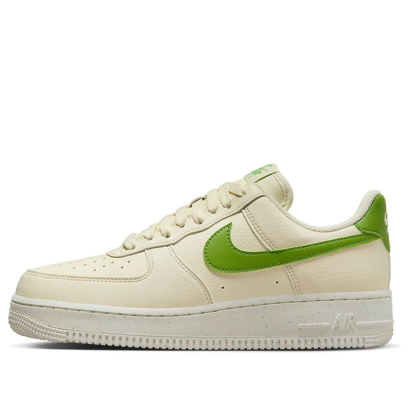 (WMNS) Nike Air Force 1 Low Next Nature 'Coconut Milk' DV3808-102
