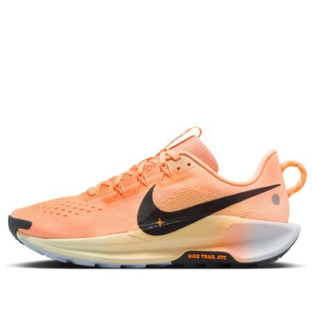 (WMNS) Nike Pegasus Trail 5 'Pulse Orange Phantom Gypsum Black' DV3865-800