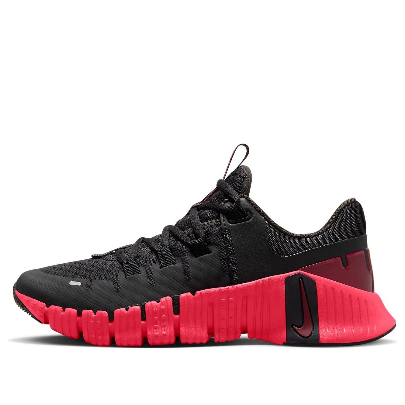 (WMNS) Nike Free Metcon 5 'Black Red' DV3950-003
