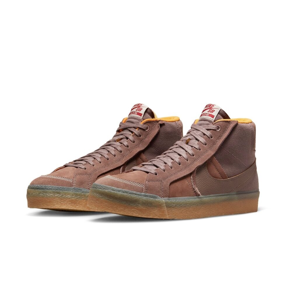 Nike Zoom Blazer Mid Premium Plus SB 'Plum Eclipse Gum' DV5468-200 - Image 3