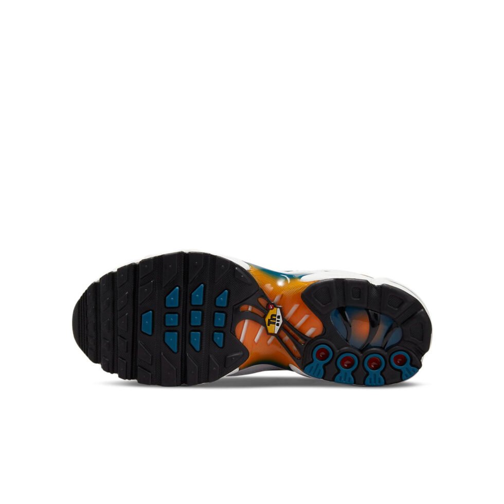 (GS) Nike Air Max Plus 'White Kumquat Marina' DV7083-100 - Image 6