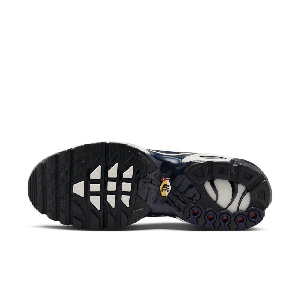 Nike Air Max Plus SE 'Midnight Navy' DV7665-001 - Image 6