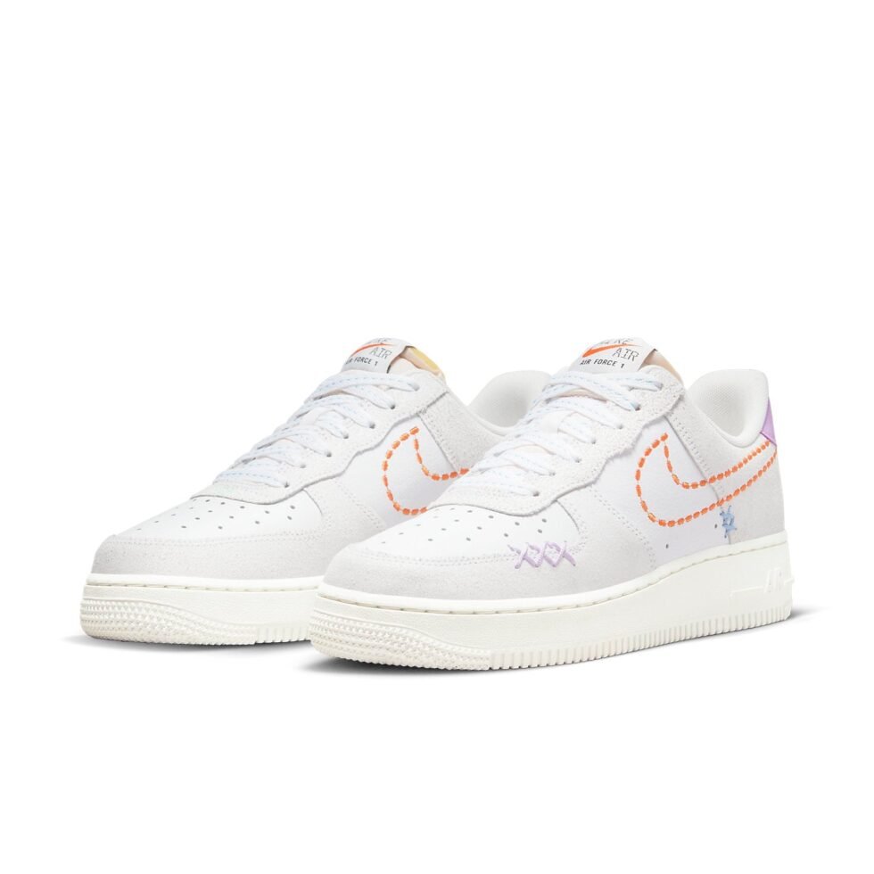(WMNS) Nike Air Force 1 '07 SE '101' DX2348-100 - Image 3