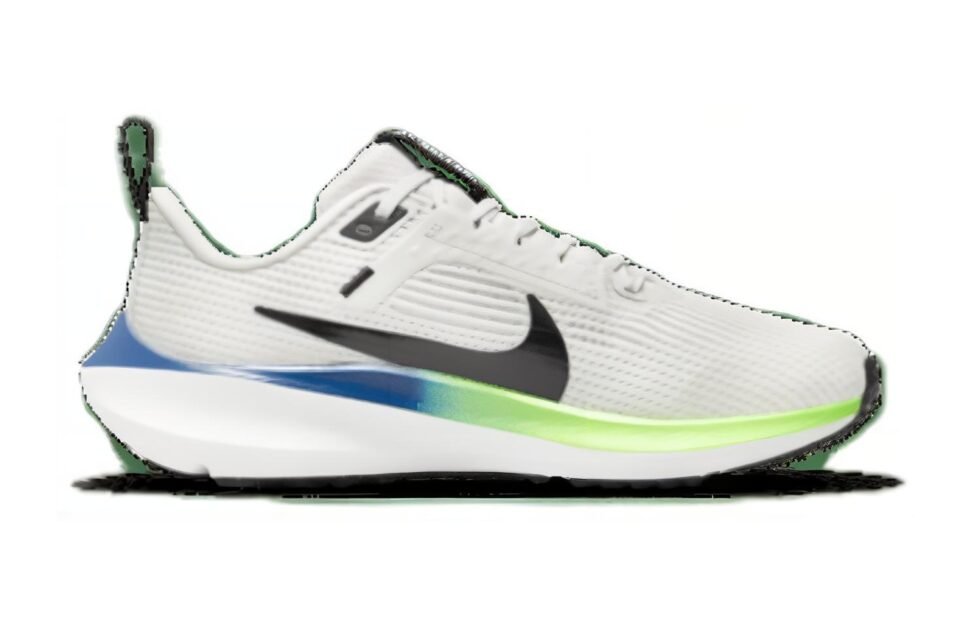 (GS) Nike Air Zoom Pegasus 40 'White Platinum Tint' DX2498-006 - Image 3