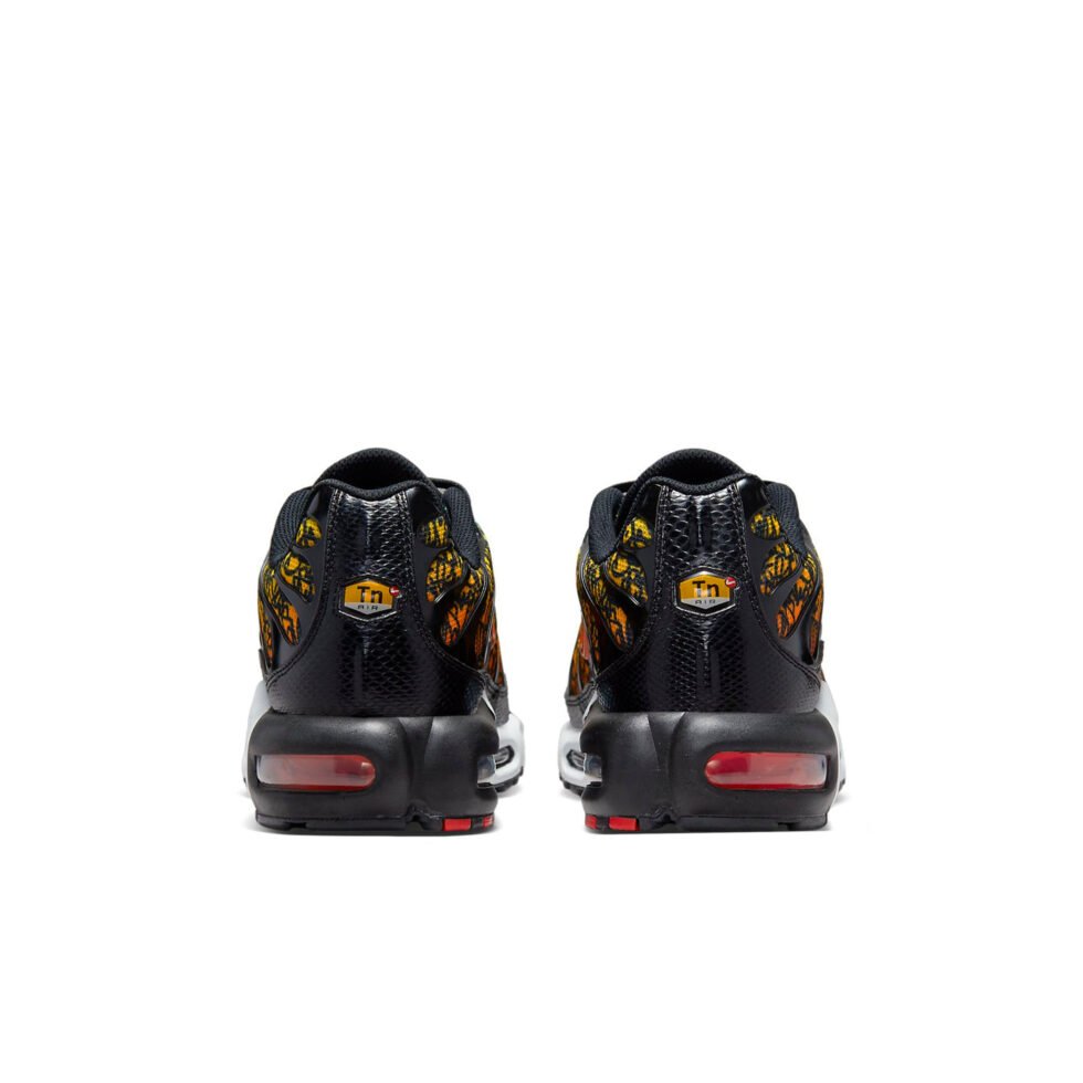 Nike Air Max Plus 'Graffiti' DX2665-001 - Image 5