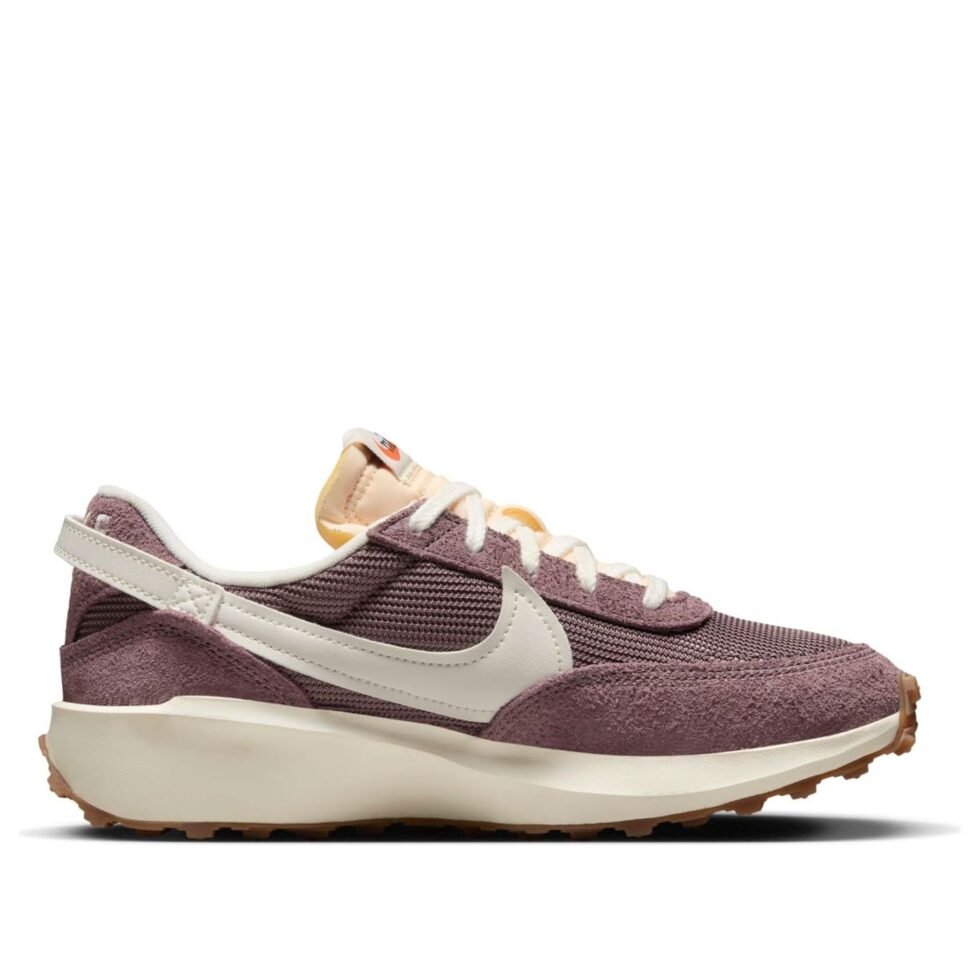 (WMNS) Nike Waffle Debut Vintage 'Plum Eclipse Coconut Milk' DX2931-200 - Image 2
