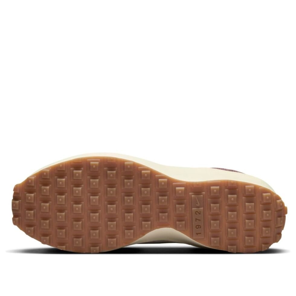 (WMNS) Nike Waffle Debut Vintage 'Plum Eclipse Coconut Milk' DX2931-200 - Image 6